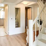Hyggelig Gard Naer Bergen Med Spabad *