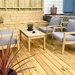 Hyggelig Gard Naer Bergen Med Spabad