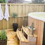 Ferienhaus Hyggelig Gard Naer Bergen Med Spabad