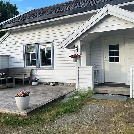 Сasa de vacaciones Hyggelig Gard Naer Bergen Med Spabad