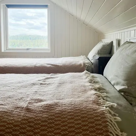 Hyggelig Gard Naer Bergen Med Spabad *