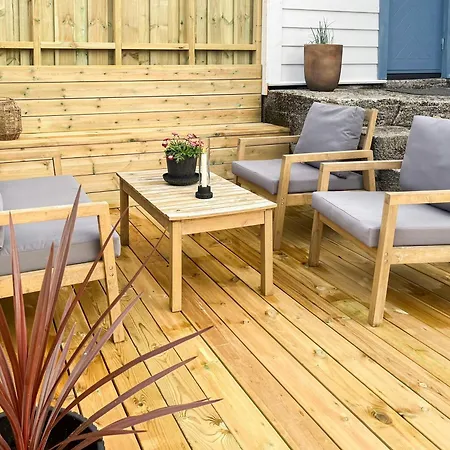 Hyggelig Gard Naer Bergen Med Spabad